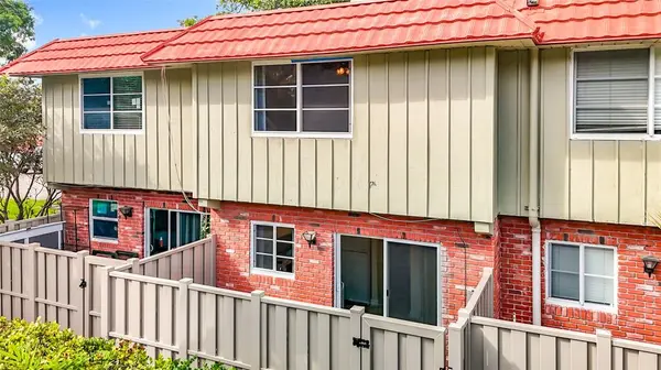 79 NE 20th Ct, Wilton Manors, FL 33305