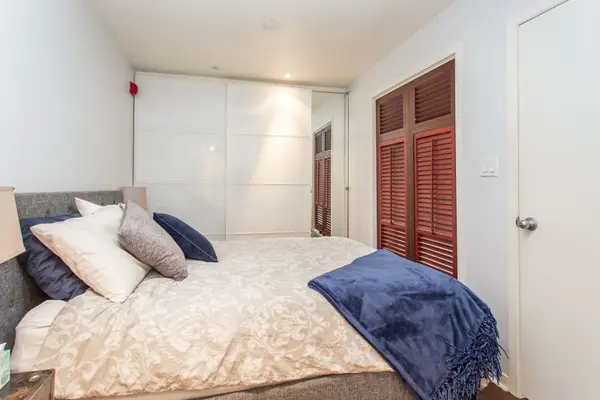 Toronto W02, ON M6P 1N1,22 Brad ST