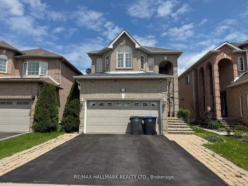 203 Landsbridge ST, Caledon, ON L7E 2J6