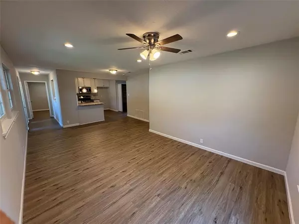 Sherman, TX 75092,1409 N Highland Avenue