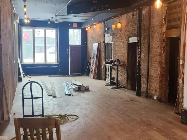 Peterborough, ON K9H 2L1,197 Hunter ST W