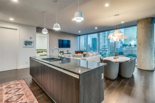 Dallas, TX 75201,3130 N Harwood Street #901