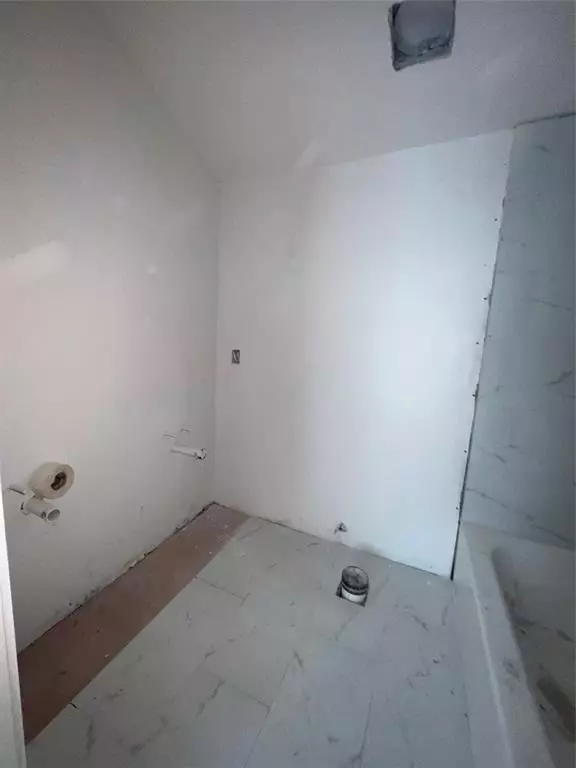 Dallas, TX 75216,2406 Jennings Avenue