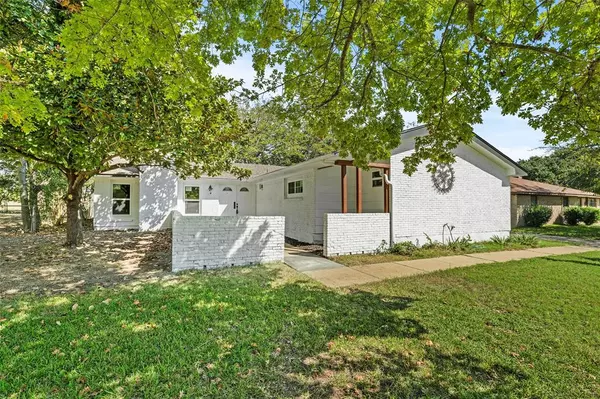 Red Oak, TX 75154,707 Live Oak Court