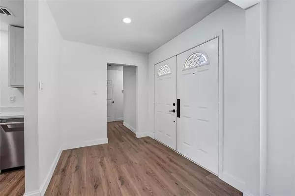 Red Oak, TX 75154,707 Live Oak Court