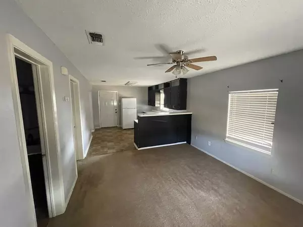 Weatherford, TX 76086,712 Narrow Street