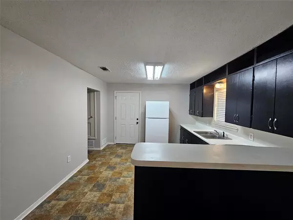 Weatherford, TX 76086,712 Narrow Street