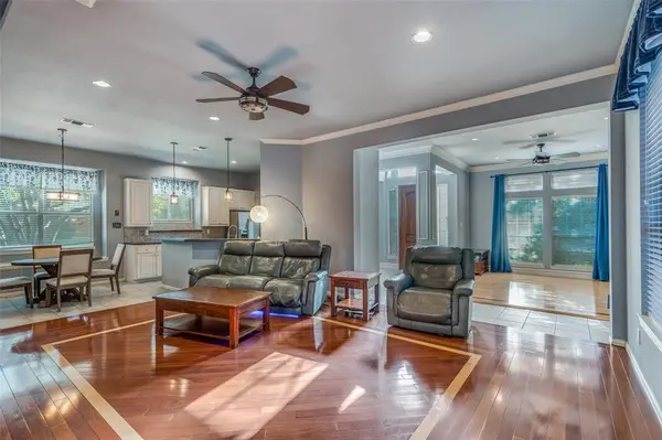 Plano, TX 75025,7800 Hamburg Court