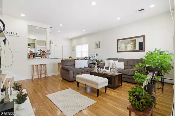 Woodbridge Twp., NJ 08840,77 Ethel St