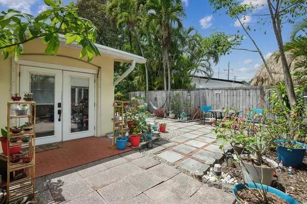 1715 SW 21st St, Fort Lauderdale, FL 33315