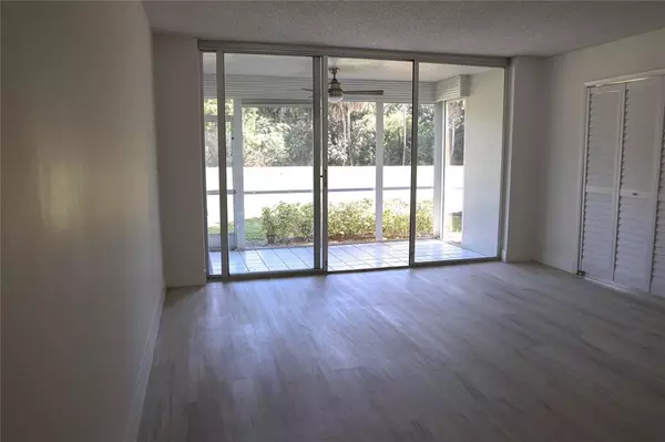 Pompano Beach, FL 33069,4007 N Cypress Dr #103