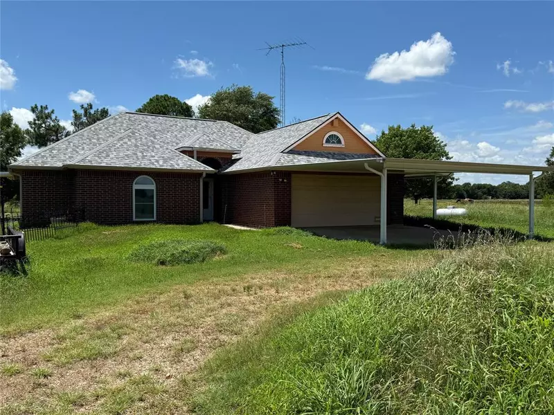 3016 County Road 4405, Commerce, TX 75428