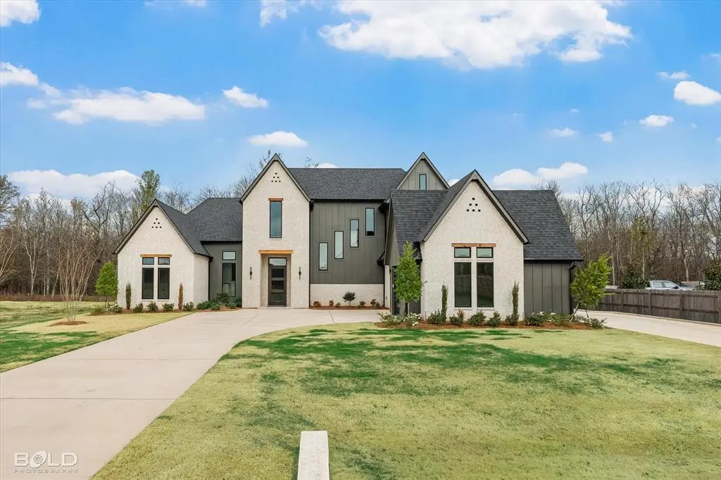 Bossier City, LA 71111,779 Duckwater Landing