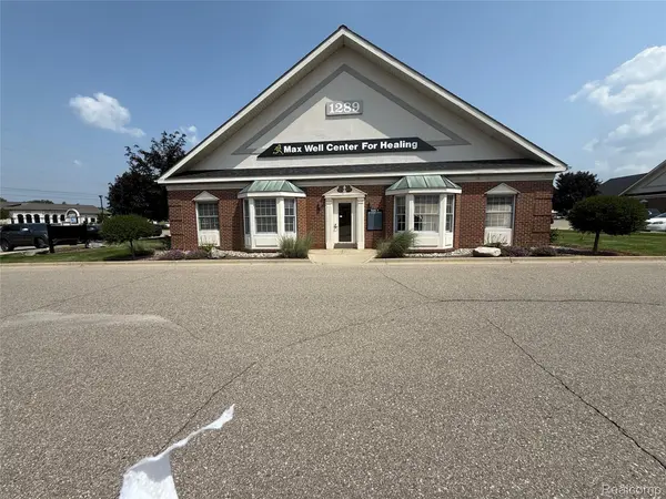 Flint, MI 48532,1289 S Linden RD S #D