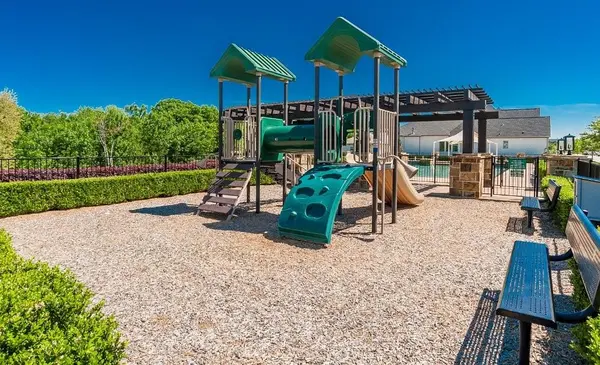 Carrollton, TX 75010,5008 Sage Hill Drive