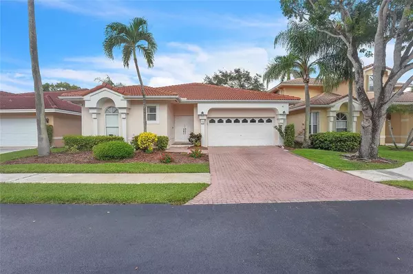 7701 Highlands Cir, Margate, FL 33063