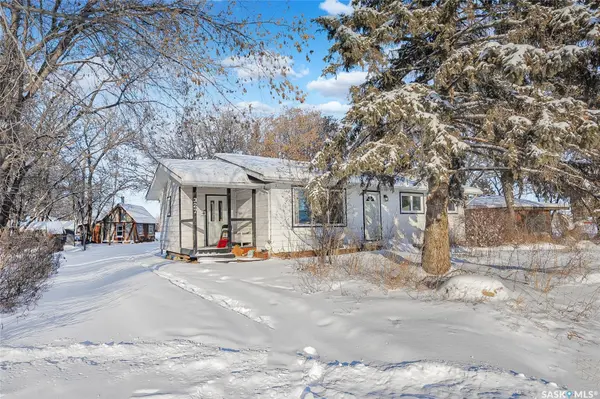 327 1st AVENUE E, Blaine Lake, SK S0J 0J0