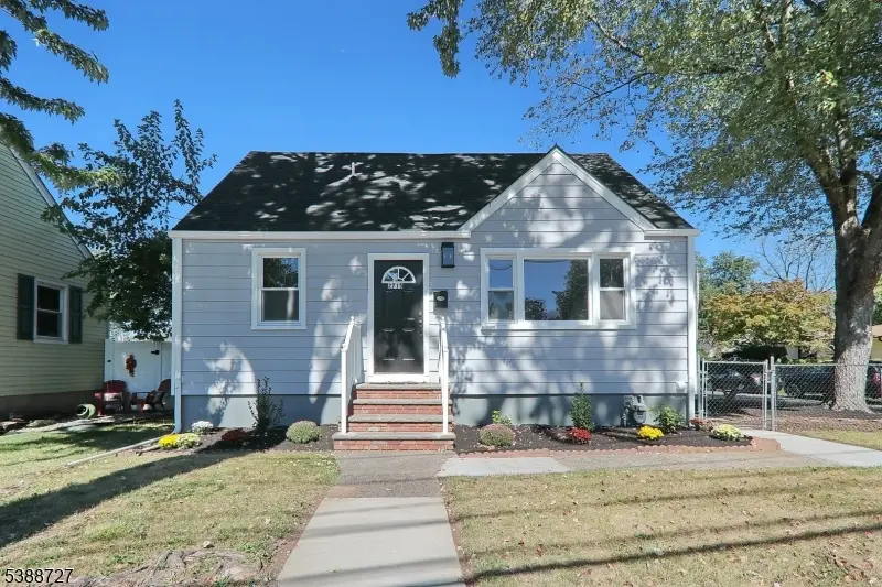 2715 Maple Ave, South Plainfield Boro, NJ 07080