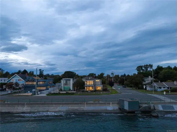 Oak Bay, BC V8S 4X3,430 St. Patrick St