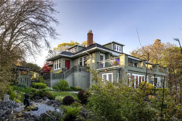 Oak Bay, BC V8S 2J8,261 King George Terr