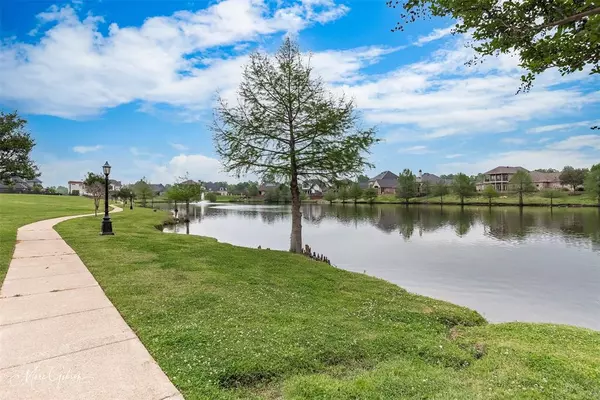 Shreveport, LA 71115,189 Captain HM Shreve Boulevard