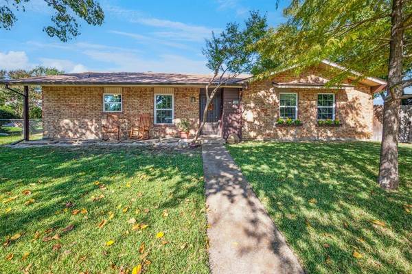 1605 San Antonio Lane, Garland, TX 75042