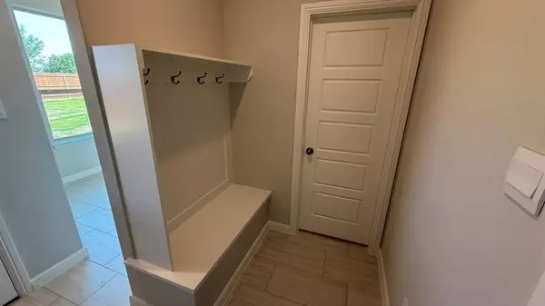 Granbury, TX 76049,312 GALLANT MAN Court