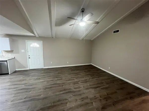 Garland, TX 75043,525 Oxford Park