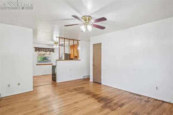 Colorado Springs, CO 80909,839 Querida DR