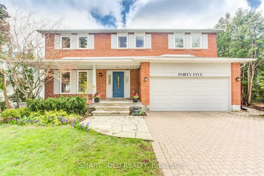 45 Abbeywood TRL #Upper level, Toronto C13, ON M3B 3B4