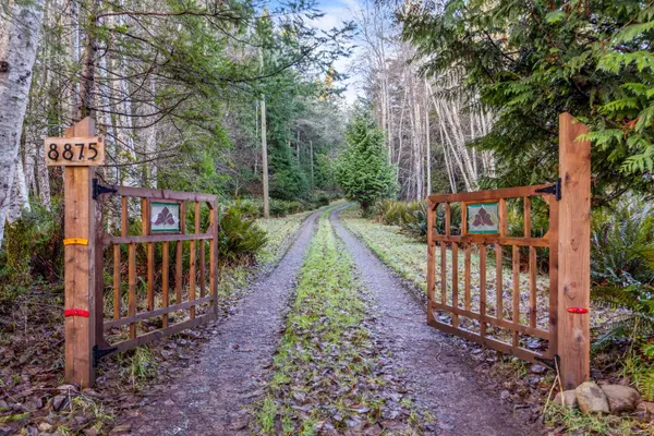 Denman Island, BC V0R 1T0,8875 Owl Cres