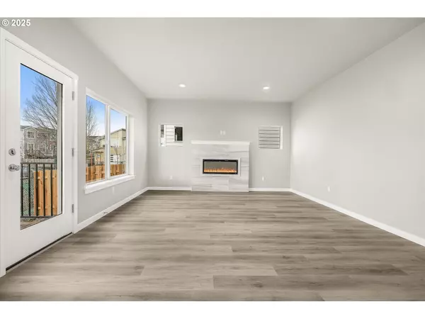 Gresham, OR 97030,63 NW MAWRCREST AVE