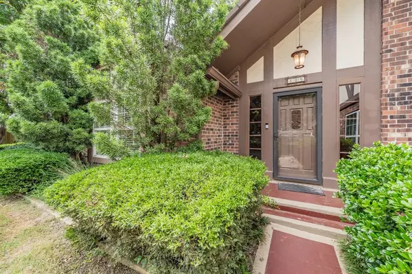 Bedford, TX 76021,305 Warbler Drive