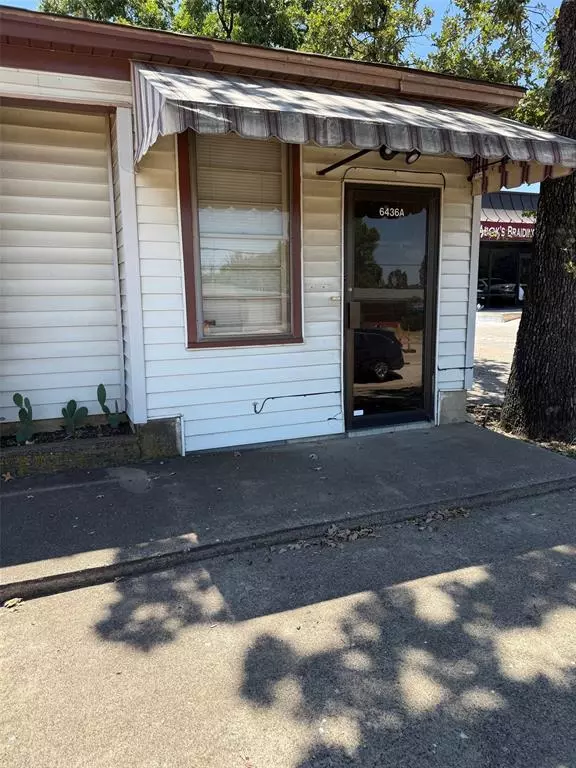 Fort Worth, TX 76112,6436 Meadowbrook Drive #A