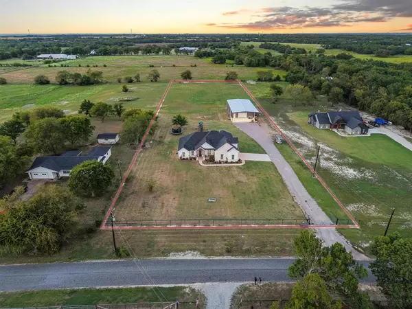 395 Wortham Road, Whitewright, TX 75491
