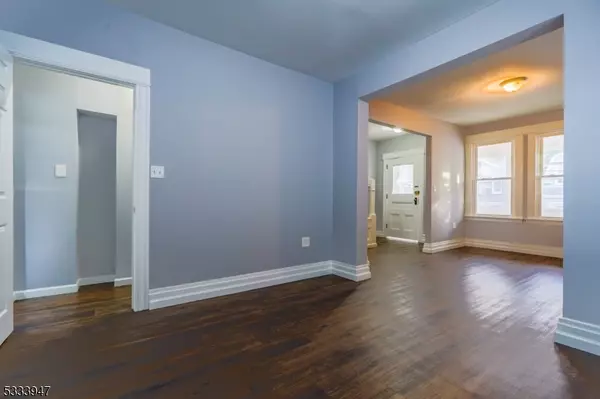 Irvington Twp., NJ 07111,34 Olympic Ter