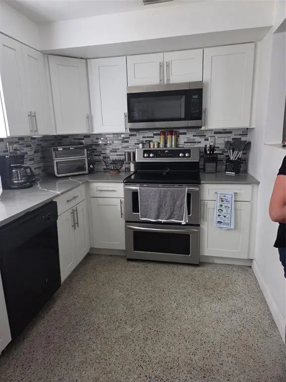 Fort Lauderdale, FL 33312,2630 SW 49th Ct