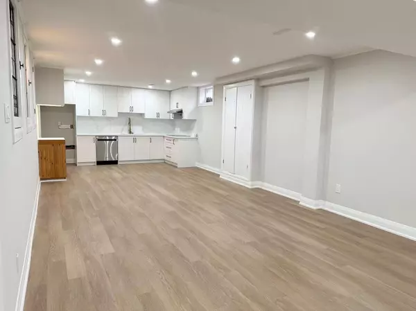 Markham, ON L3T 1K1,17 Fairway Heights CRES #Bsmt