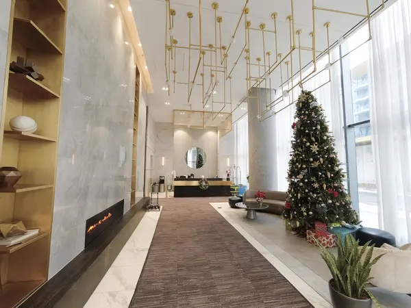 Vaughan, ON L4K 0J5,5 Buttermill AVE #4701