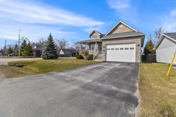 Tay, ON L0K 2A0,22 Bourgeois Beach RD