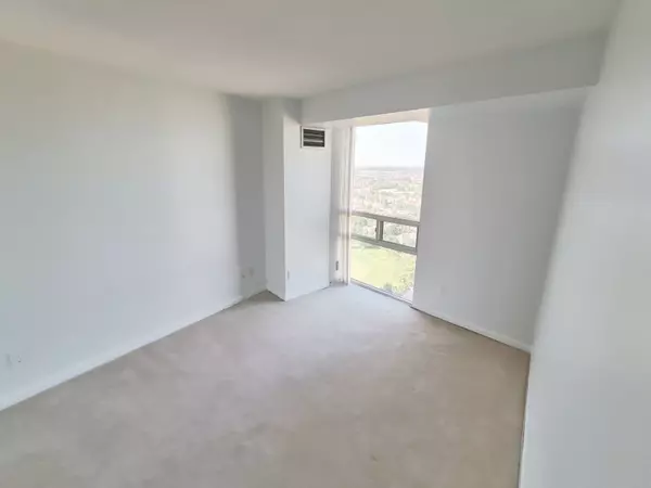 Mississauga, ON L5R 3P5,50 Eglinton AVE W #2208