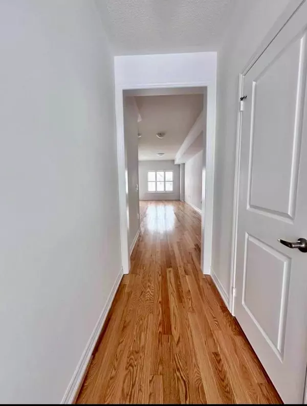 Southgate, ON N0C 1B0,29 Middleton ST