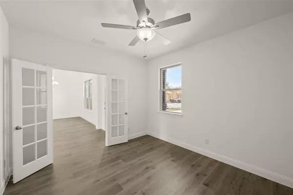 Desoto, TX 75115,947 Richard Pittmon Drive