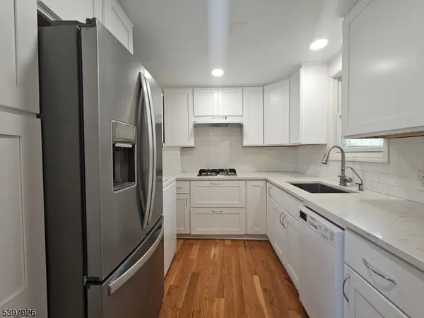 95 Cannonball Rd #3, Pompton Lakes Boro, NJ 07442