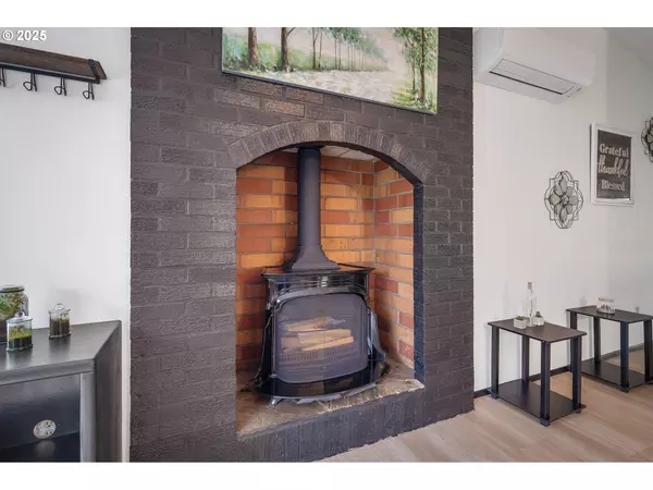 Bay City, OR 97107,8630 BEWLEY ST