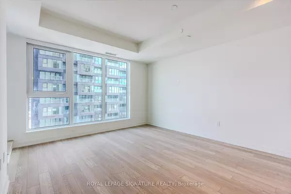 Toronto C13, ON M3C 0S4,1 Quarrington LN #1820