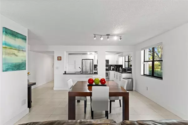 16051 Blatt Blvd #101, Weston, FL 33326