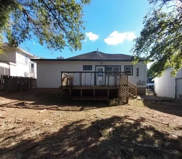 Hugo, OK 74743,307 E Lowery