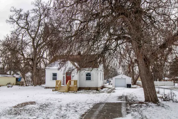 1393 W Stanley RD, Mount Morris, MI 48458