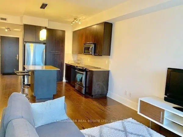 Toronto C10, ON M4P 1T7,25 Broadway AVE S #1306